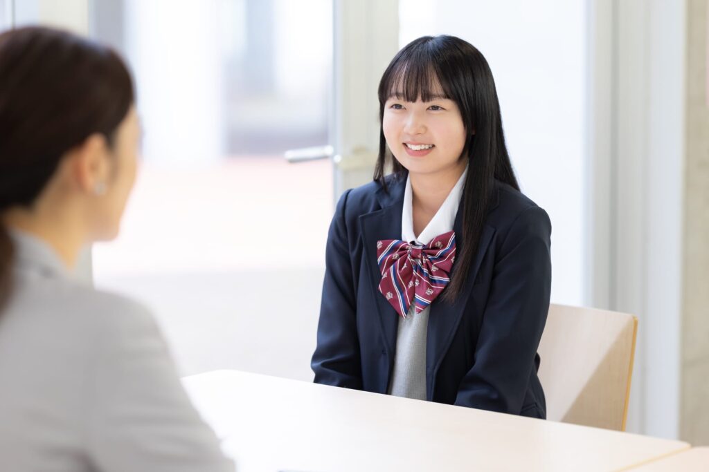 高校生の就職活動の基本「学校斡旋」の仕組みと流れ